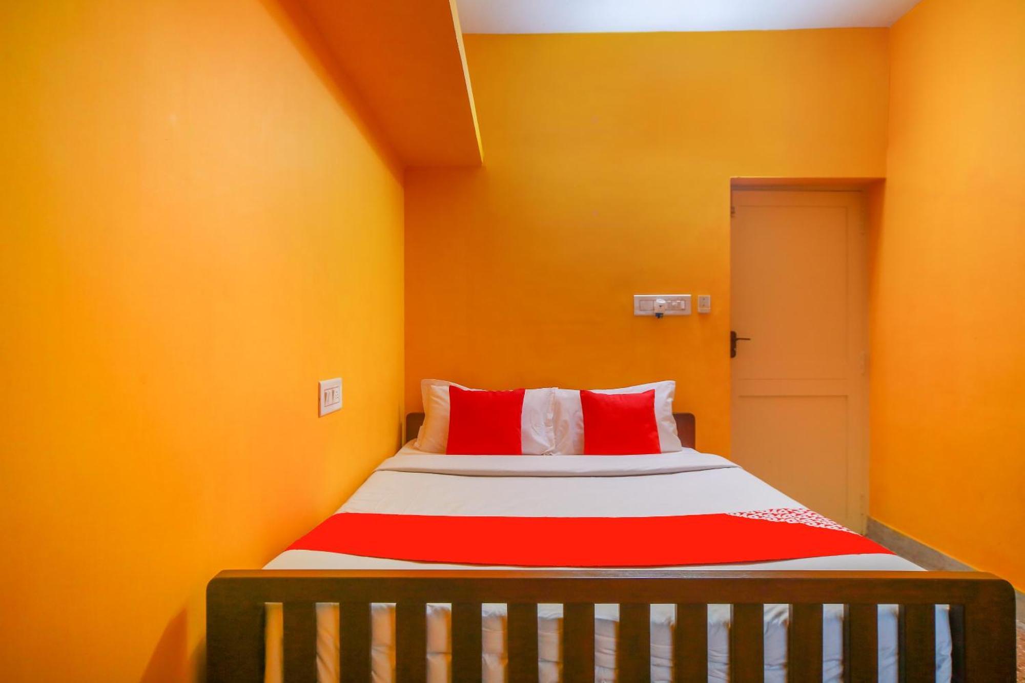Hotel O Sona Residency 蓬蒂切里 外观 照片