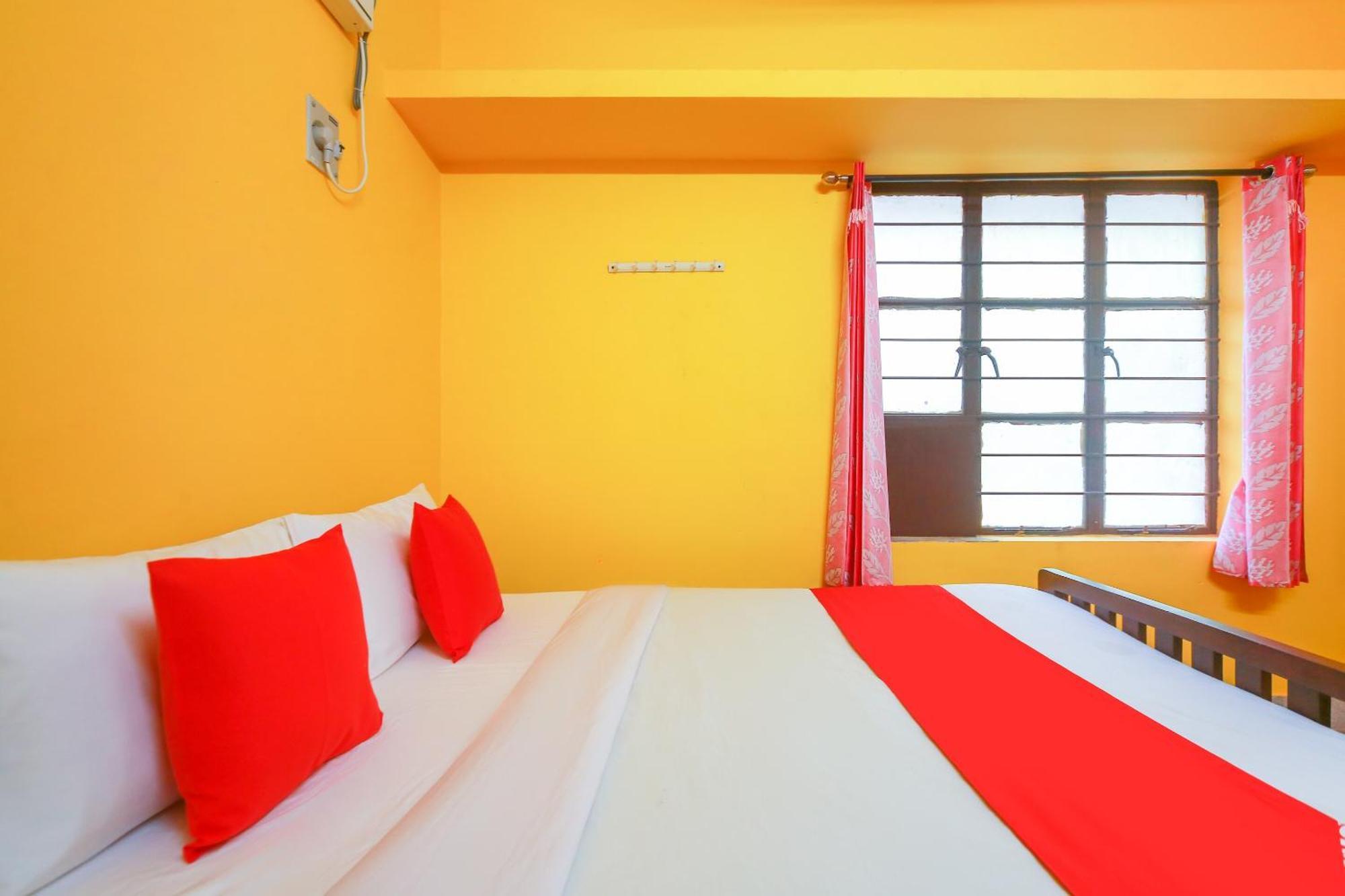 Hotel O Sona Residency 蓬蒂切里 外观 照片